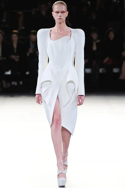 Look 6